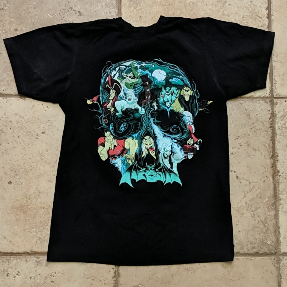 Disney Women's Villain Shirt Size Large Black